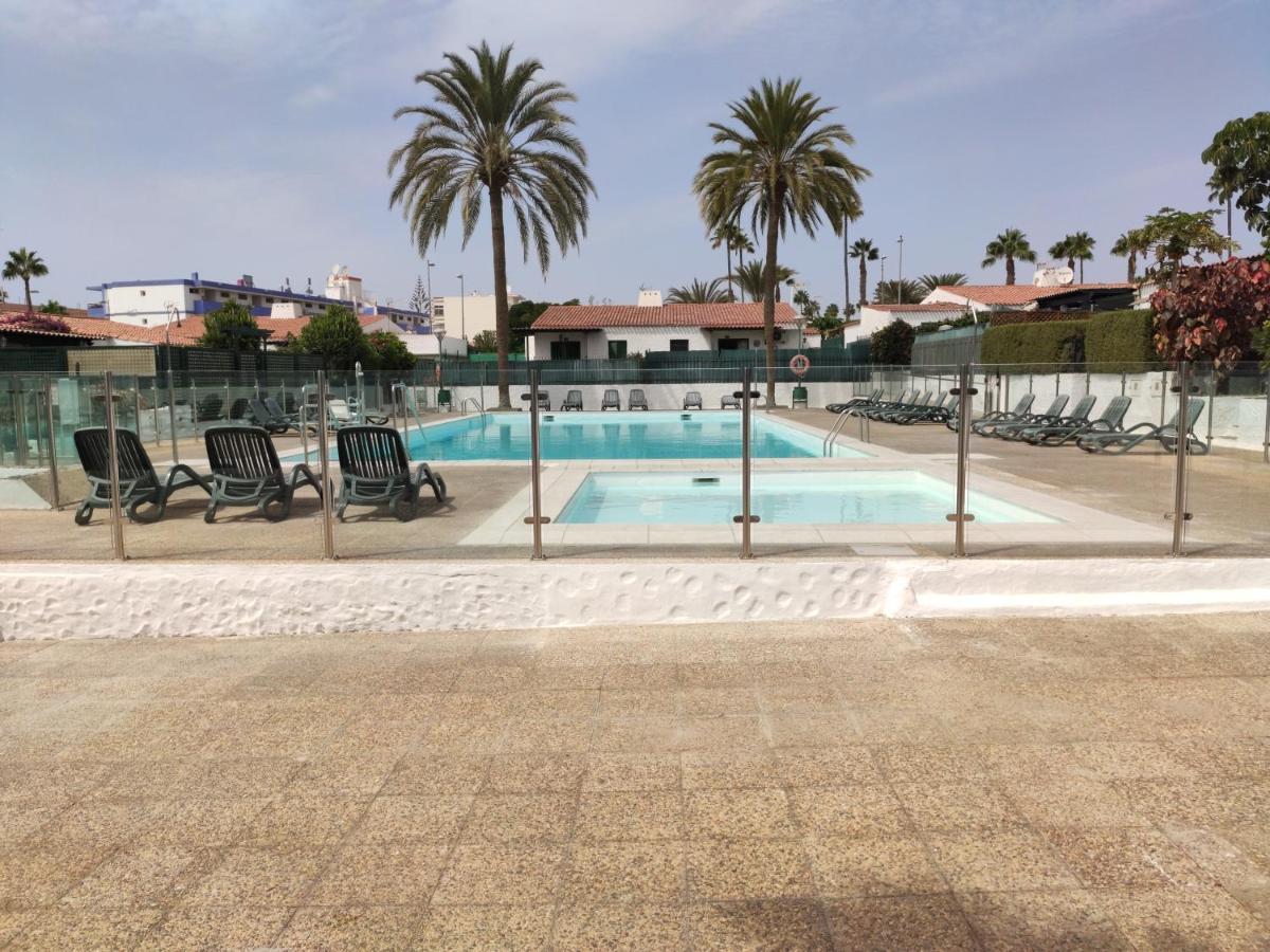 Bungalow In Playa Del Ingles Maspalomas  Buitenkant foto